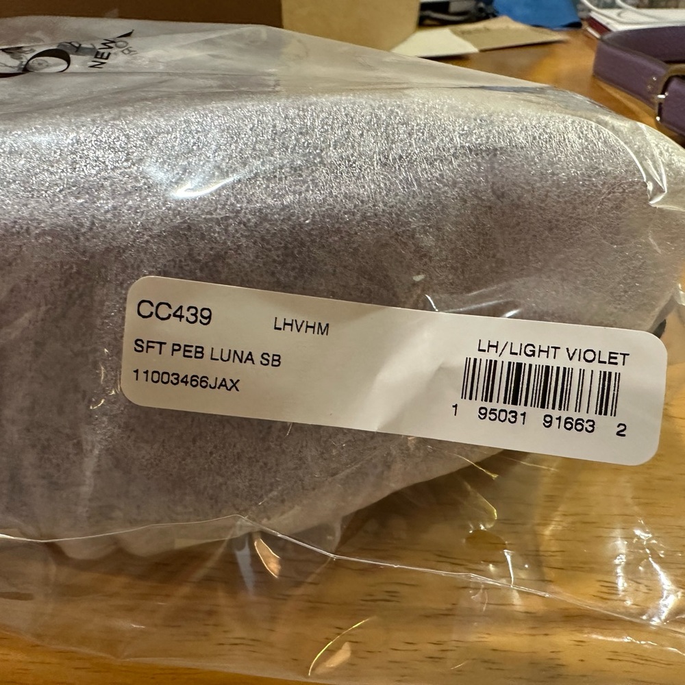 Coach Pebble Luna Shoulder Bag - Picture 2 of 5